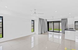 6 Moorinya Circuit, Mount Peter, Qld 4869