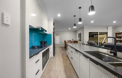 37 Glencoe Place, Thagoona, Qld 4306