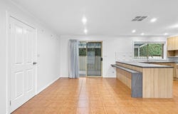 2 Bristol Court, Maryborough, Vic 3465