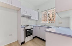 2/9 St Georges Road, Penshurst, NSW 2222