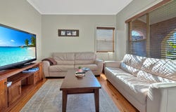 152 The Lake Circuit, Culburra Beach, NSW 2540