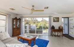 22 Tank Rd, Moonta, SA 5558