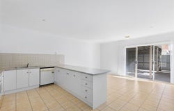 15 Grassland Avenue, Coburg, Vic 3058