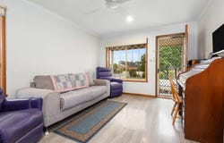 72 Glastonbury Drive, Highton, Vic 3216