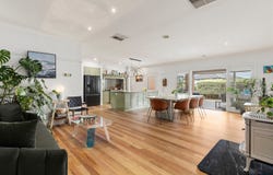 8 Waterview Drive, Mount Martha, Vic 3934