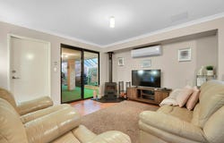 4 Terracina Parkway, Piara Waters, WA 6112