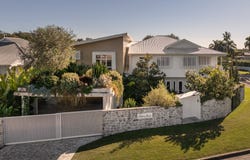 12 Stephenson Street, Bardon, Qld 4065