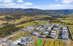 24 Bristlebird Drive, Calderwood, NSW 2527