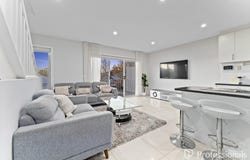 5/5 Strathvea Lane, Caroline Springs, Vic 3023