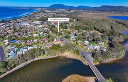 1639 Ocean Drive, Lake Cathie, NSW 2445