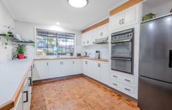 5 Mahogany Court, Thurgoona, NSW 2640