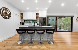 35 Long Gully Road, Flowerdale, Vic 3717
