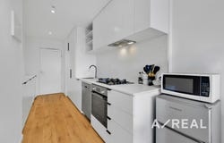 2103/8 Hallenstein Street, Footscray, Vic 3011