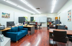 Shop 40, 8-34 Gladstone Park Shopping Centre, Gladstone Park, Vic 3043