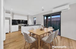 14 Romulus Crescent, Cranbourne West, Vic 3977