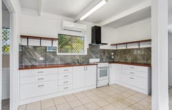 18 Purbeck Place, Edge Hill, Qld 4870