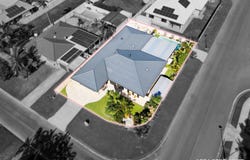1 Henry Court, Jacobs Well, Qld 4208