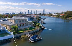 32 Kookaburra Court, Sorrento, Qld 4217