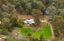2 Diggings Road, Tawonga, Vic 3697