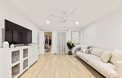 7 Glenthorne Street, Redland Bay, Qld 4165