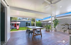 102A Arthur Street, Woody Point, Qld 4019
