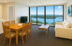 2004/87 Shoreline Drive, Rhodes, NSW 2138