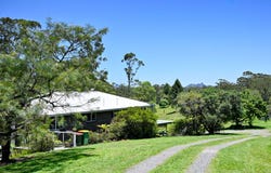 44 Kowald Road, Landsborough, Qld 4550