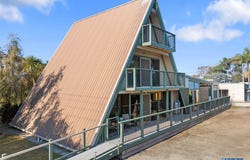 8 Beach Street, Corinella, Vic 3984