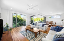 42 Vantage Drive, Yaroomba, Qld 4573