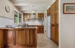1 Hove Road, Rosebud, Vic 3939
