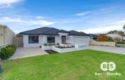13 Gleneagles Way, Pelican Point, WA 6230