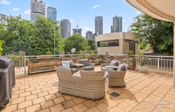 229/36 MacDonald Street, Kangaroo Point, Qld 4169