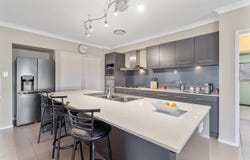4 Donald Place, Brassall, Qld 4305