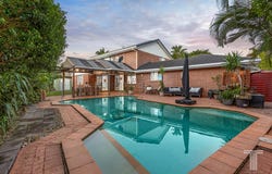 12 Troon Place, Carindale, Qld 4152