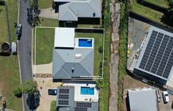 77 MacArthur Drive, Cannonvale, Qld 4802