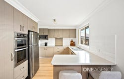 14 Burrows Avenue, Kanahooka, NSW 2530