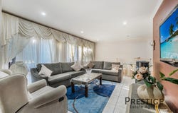 33 Whitlam Avenue, Edensor Park, NSW 2176
