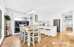 8 Xavier Way, South Morang, Vic 3752