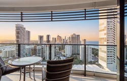 2102/1 Oracle Boulevard, Broadbeach, Qld 4218