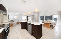 23 Bowley Street, Pacific Pines, Qld 4211