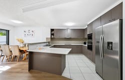 9/1 Acacia Court, Robina, Qld 4226