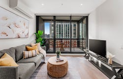 1312N/889 Collins Street, Docklands, Vic 3008