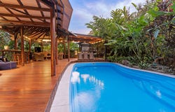 37 Minerva Avenue, Mooroobool, Qld 4870