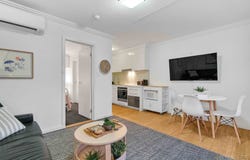 10/1A Spray Street, Parkdale, Vic 3195