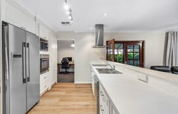 84 June Road, Safety Bay, WA 6169