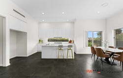 105 Dalmatia Avenue, Edmondson Park, NSW 2174