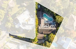 19 Carnoustie Court, Indooroopilly, Qld 4068