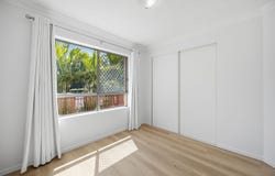 1/89 Frank Street, Labrador, Qld 4215