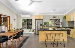 1 Powell Place, Bentley Park, Qld 4869
