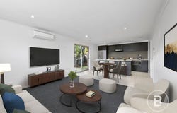 2/105a Yarrowee Street, Sebastopol, Vic 3356